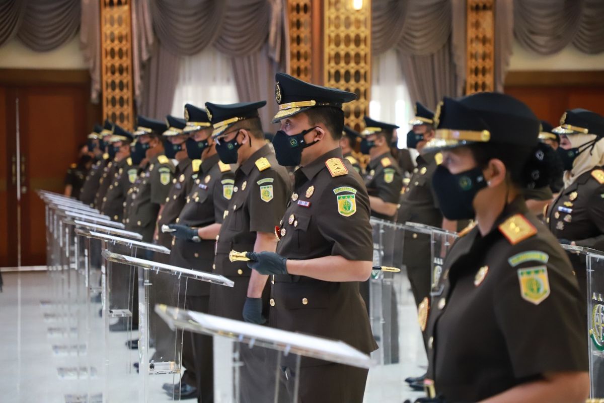 Attachment for Jaksa Penuntut Umum Geram, Terdakwa Tipikor Pura-Pura Sakit untuk Menunda Sidang